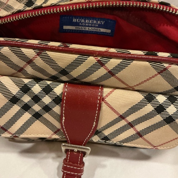 Authentic Burberry Blue Label 10"L x 4"W x 8"H Bag Crossbody - Picture 9 of 10